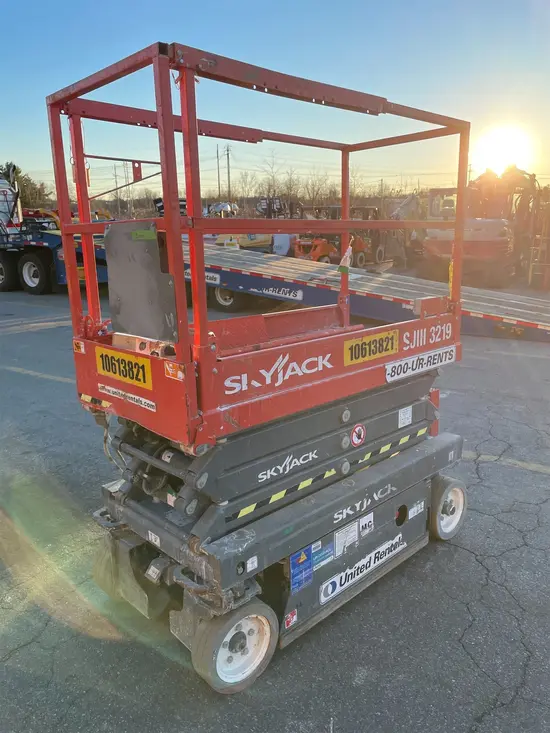 2017 Skyjack SJIII3219 Scissor Lift