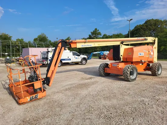 2016 JLG 800AJ Articulating Boom Lift