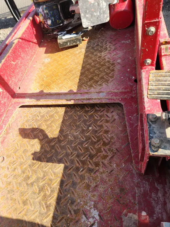 2018 MEC MICRO 19 Scissor Lift