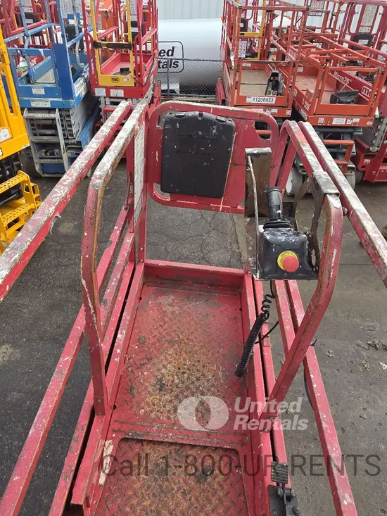 2018 MEC MICRO 19 Scissor Lift