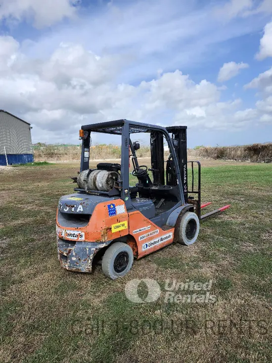 2019 Toyota 8FGU25 Warehouse Forklift