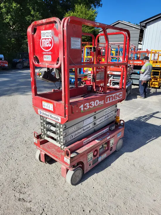 2019 MEC 1330SE Scissor Lift