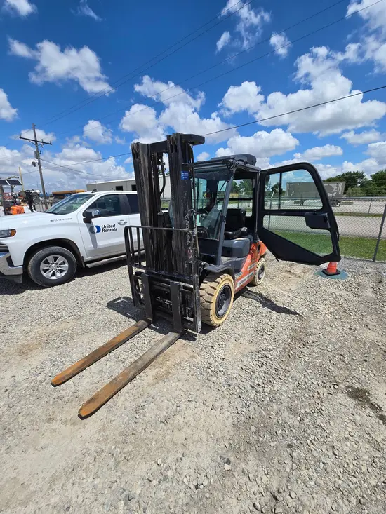 2020 Toyota 8FDU30 Warehouse Forklift