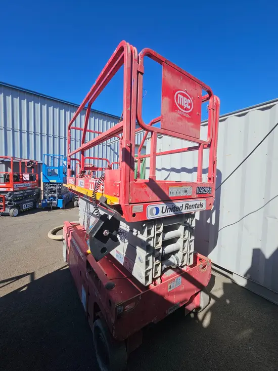 2019 MEC 3346SE Scissor Lift