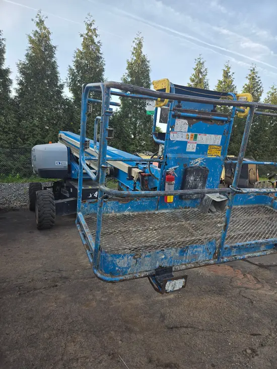 2016 Genie S-60X Boom Lift