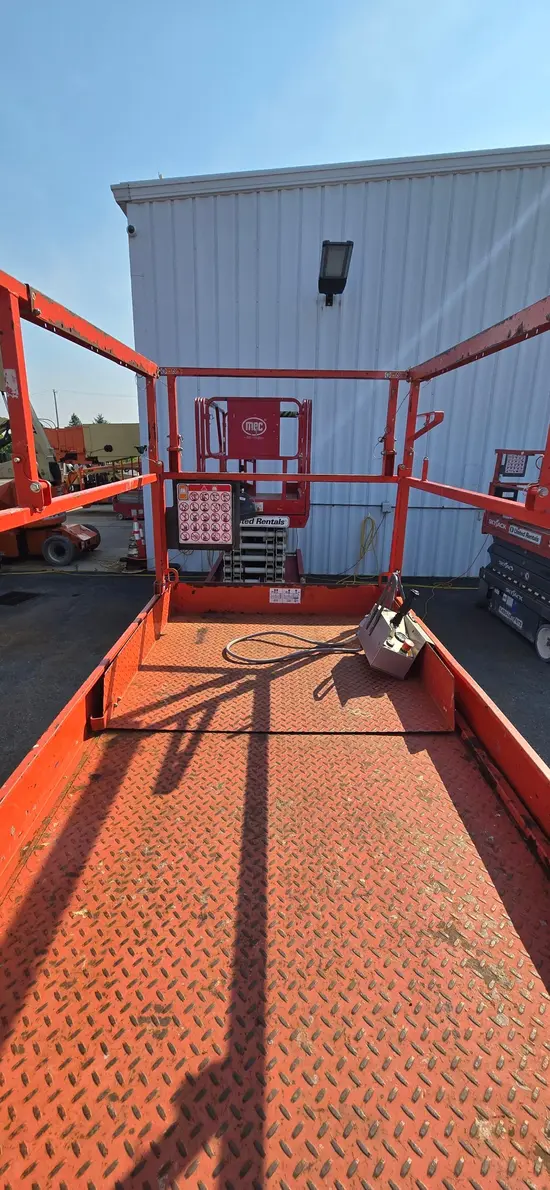 2017 Skyjack SJIII4740 Scissor Lift