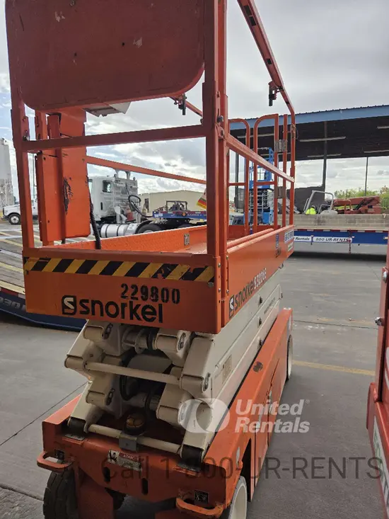 2019 Snorkel S3226E Scissor Lift