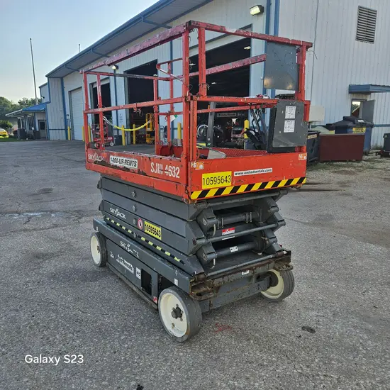 2017 Skyjack SJIII4632 Scissor Lift