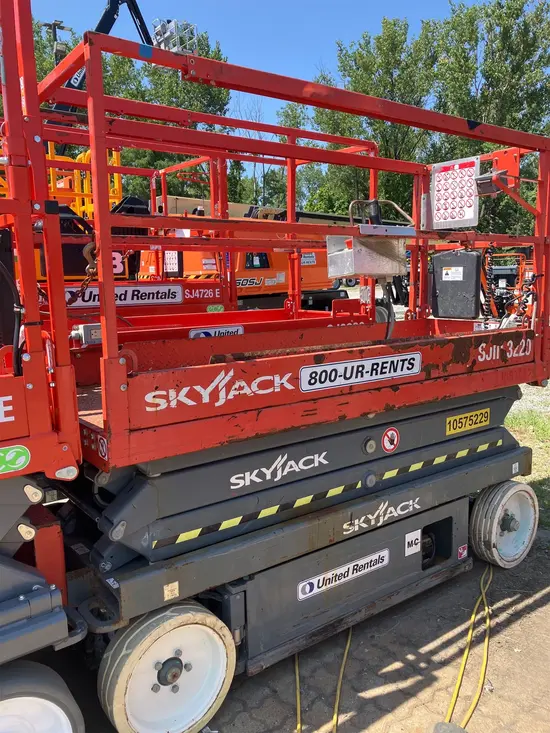 2017 Skyjack SJIII3220 Scissor Lift