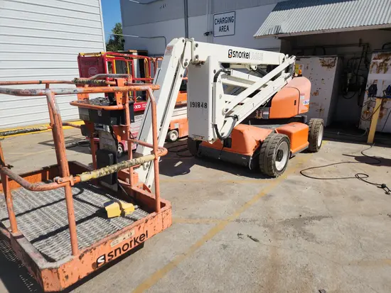 2017 Snorkel A46JE Articulating Boom Lift