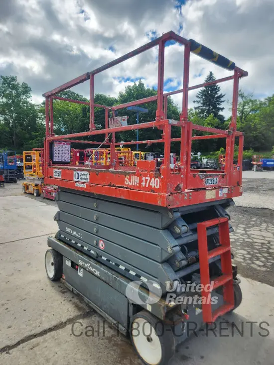 2018 Skyjack SJIII4740 Scissor Lift