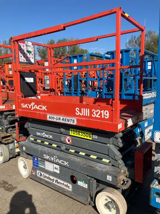 2017 Skyjack SJIII3219 Scissor Lift