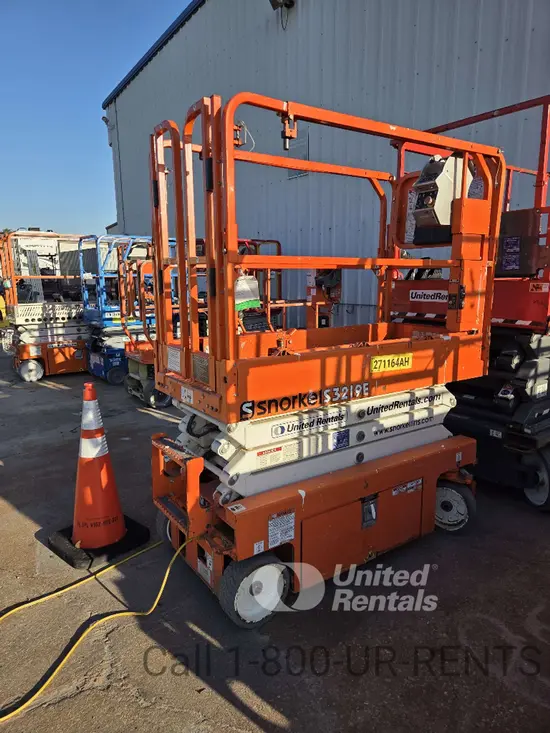 2021 Snorkel S3219E Scissor Lift