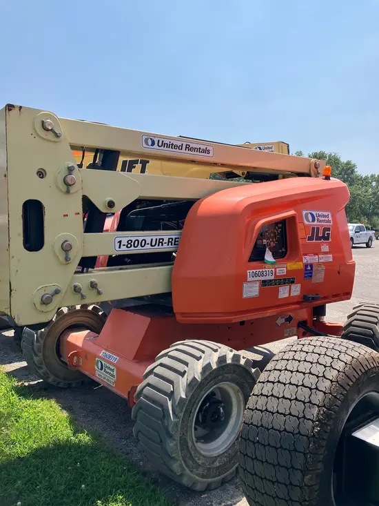 2017 JLG 450AJ Articulating Boom Lift