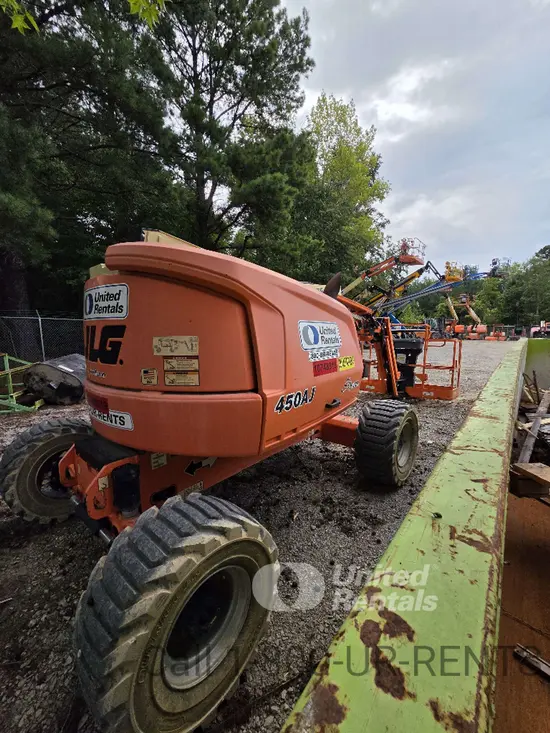 2018 JLG 450AJ Articulating Boom Lift