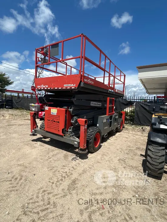 2018 Skyjack SJ9250RT Rough Terrain Scissor Lift