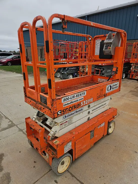 2019 Snorkel S3219E Scissor Lift