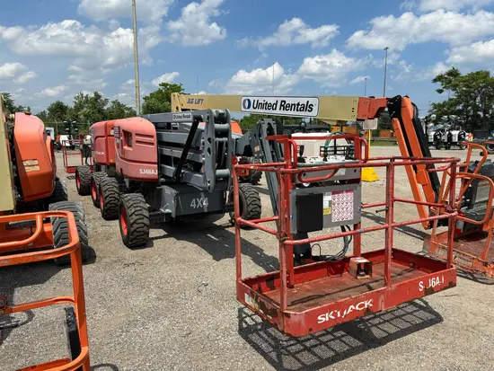 2016 Skyjack SJ46AJ Articulating Boom Lift