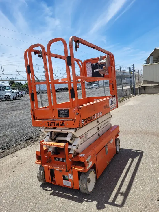 2018 Snorkel S3219E Scissor Lift