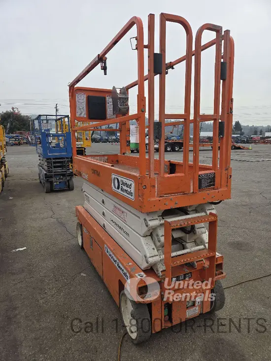 2019 Snorkel S3226E Scissor Lift