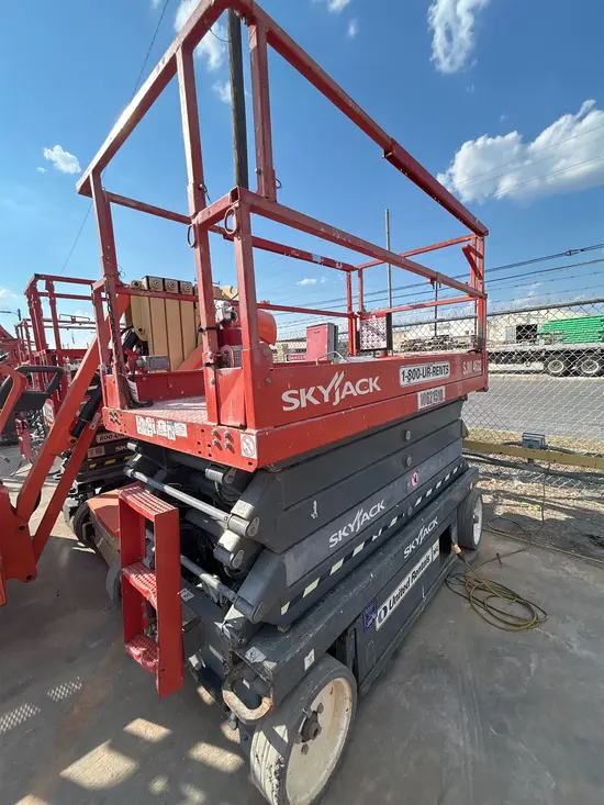 2017 Skyjack SJIII4632 Scissor Lift