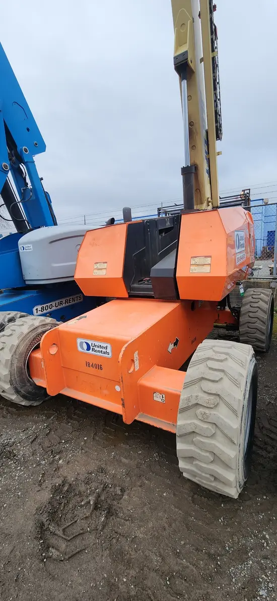 2017 JLG 660SJ Boom Lift