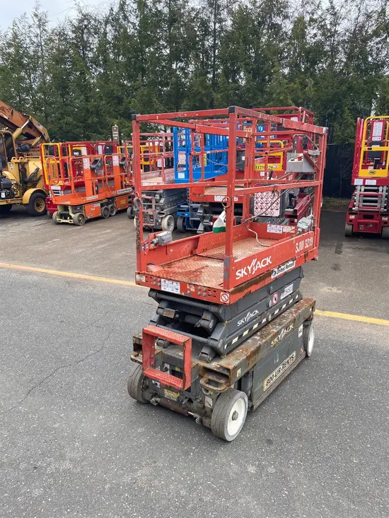 2018 Skyjack SJIII3219 Scissor Lift