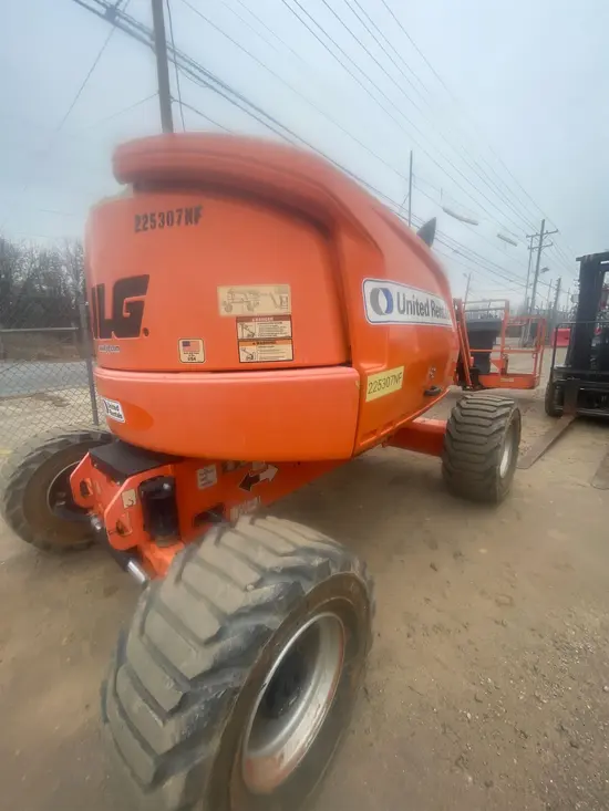 2017 JLG 450AJ Articulating Boom Lift