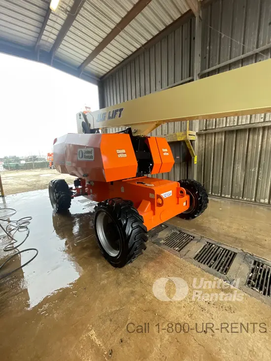 2019 JLG 860SJ Boom Lift