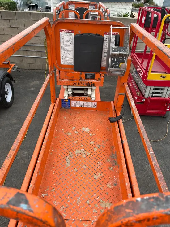 2019 Snorkel S3219E Scissor Lift