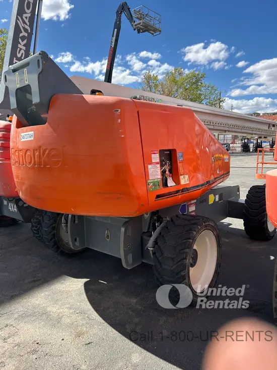 2020 Snorkel 660SJ Boom Lift