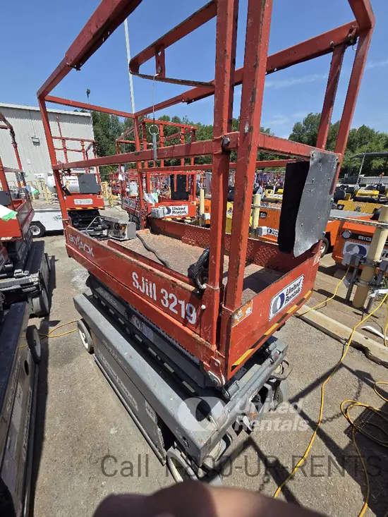 2016 Skyjack SJIII3219 Scissor Lift