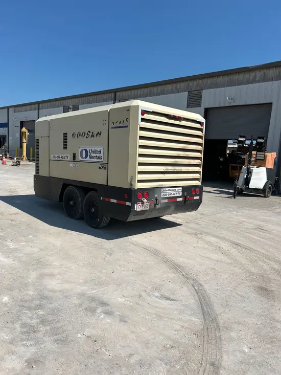 2019 Doosan HP915WCU-T4F Air Compressor