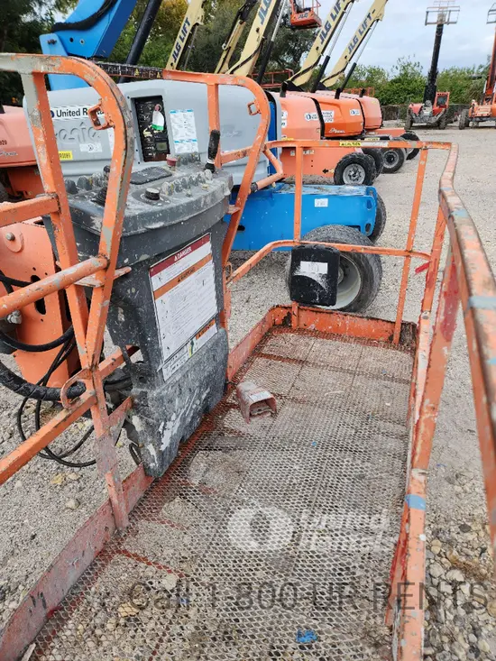 2017 JLG 600S Boom Lift