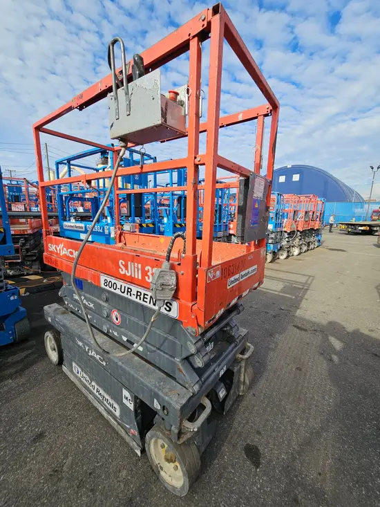 2017 Skyjack SJIII3219 Scissor Lift