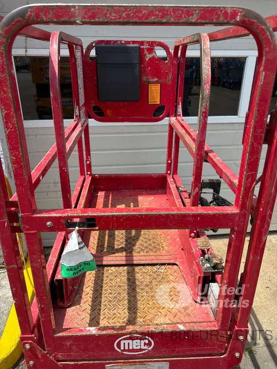 2018 MEC 1330SE Scissor Lift