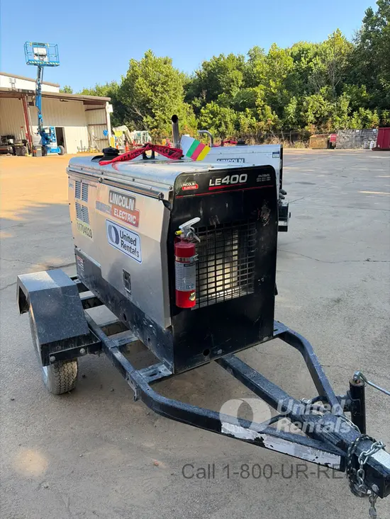 2023 Lincoln Electric LE400 Welder