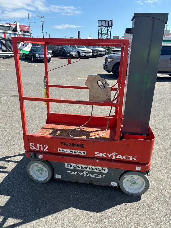 2017 Skyjack SJ12 Self-Propelled One-Person Lift