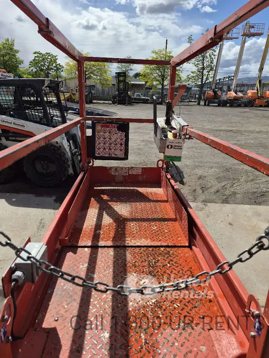 2018 MEC 1330SE Scissor Lift