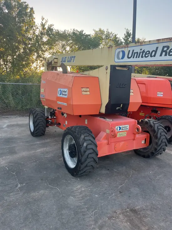 2017 JLG 800AJ Articulating Boom Lift