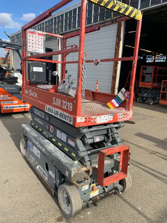 2016 Skyjack SJIII3219 Scissor Lift