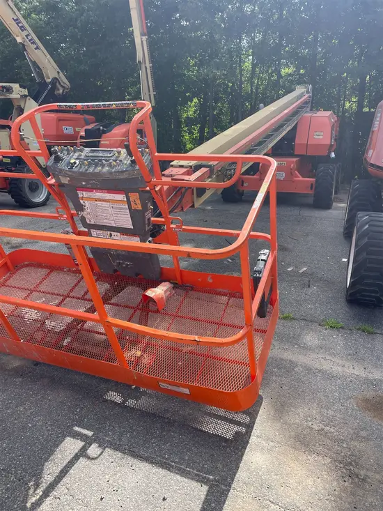 2019 JLG 800S Boom Lift