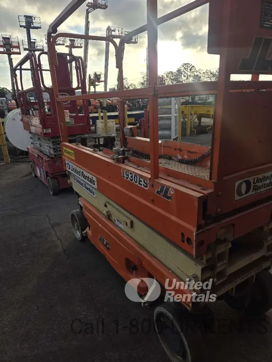 2017 JLG 1930ES Scissor Lift