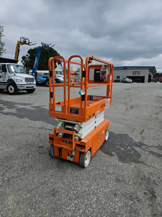 2018 Snorkel S3219E Scissor Lift