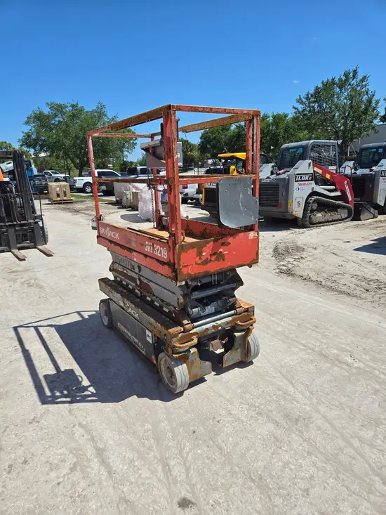 2016 Skyjack SJIII3219 Scissor Lift