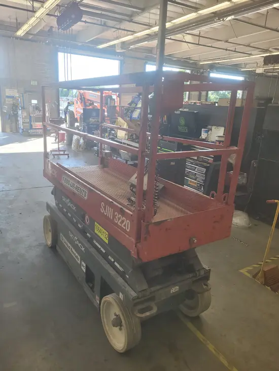 2017 Skyjack SJIII3220 Scissor Lift