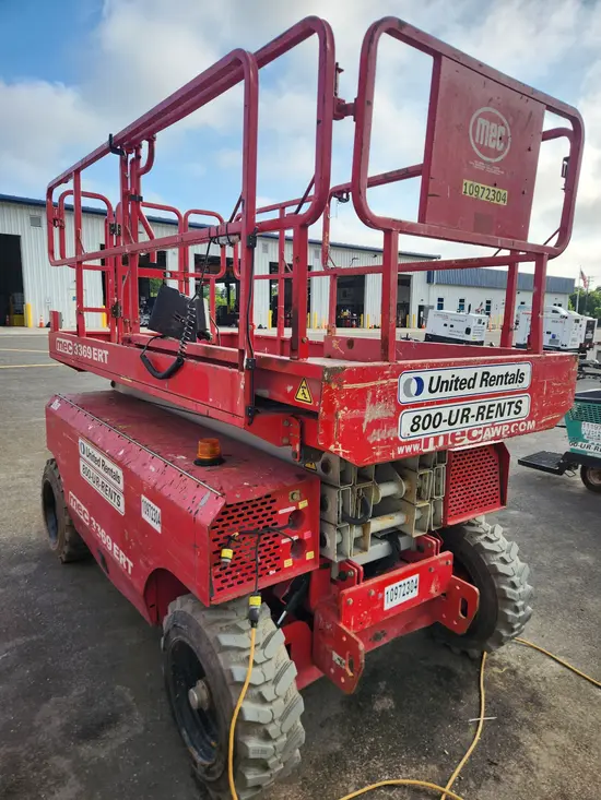 2019 MEC 3369ERT Scissor Lift