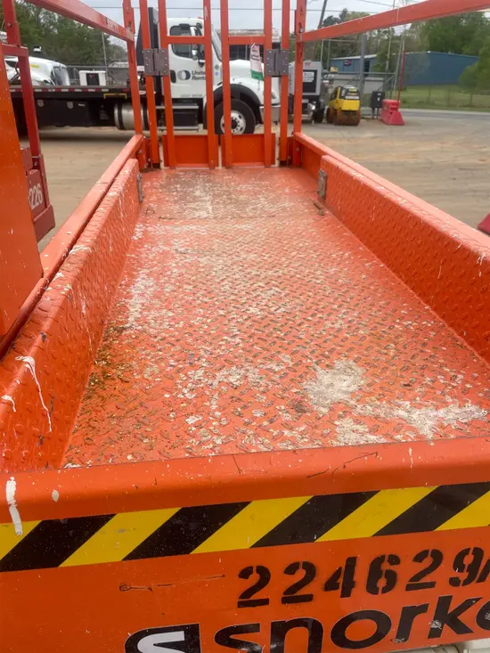 2019 Snorkel S3226E Scissor Lift