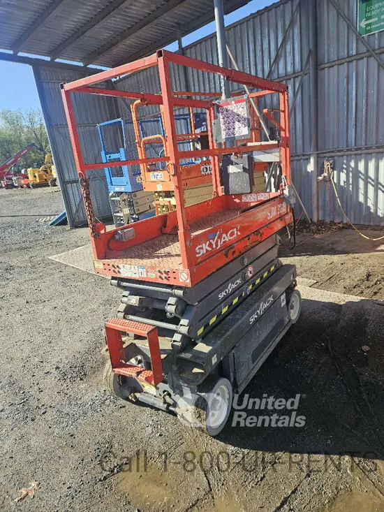 2017 Skyjack SJIII3219 Scissor Lift