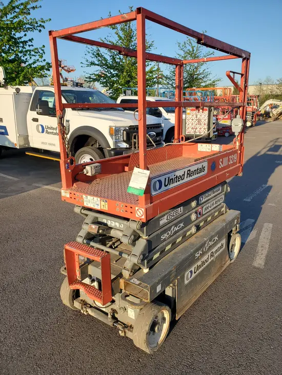 2017 Skyjack SJIII3219 Scissor Lift
